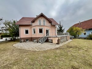 Gebäude Garten