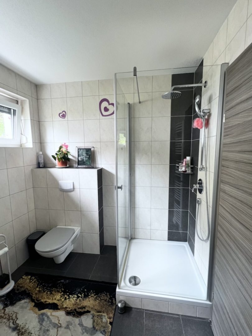 Badezimmer EG