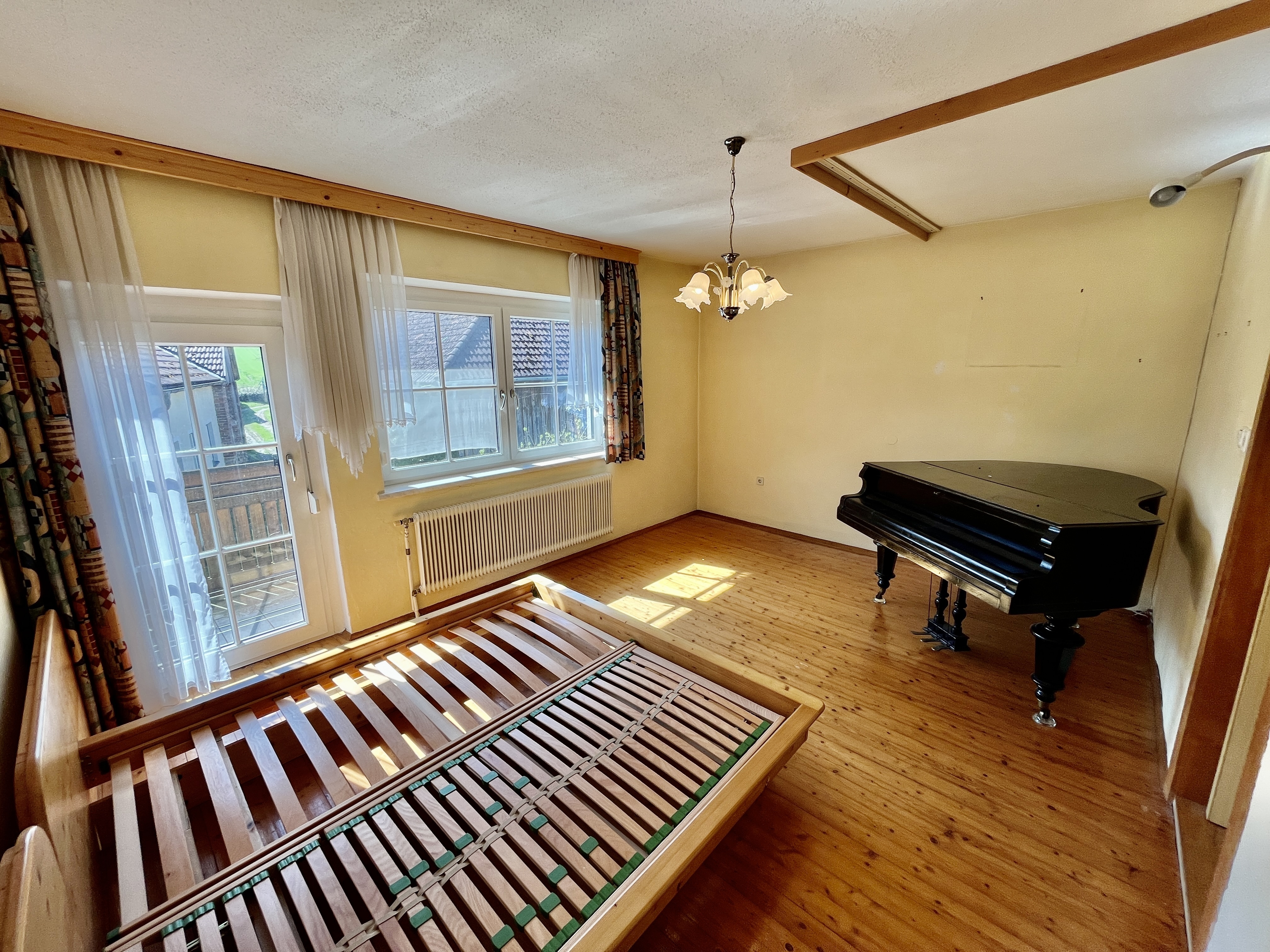 Schlafzimmer 2 OG