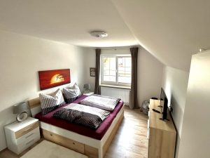 Schlafzimmer 2