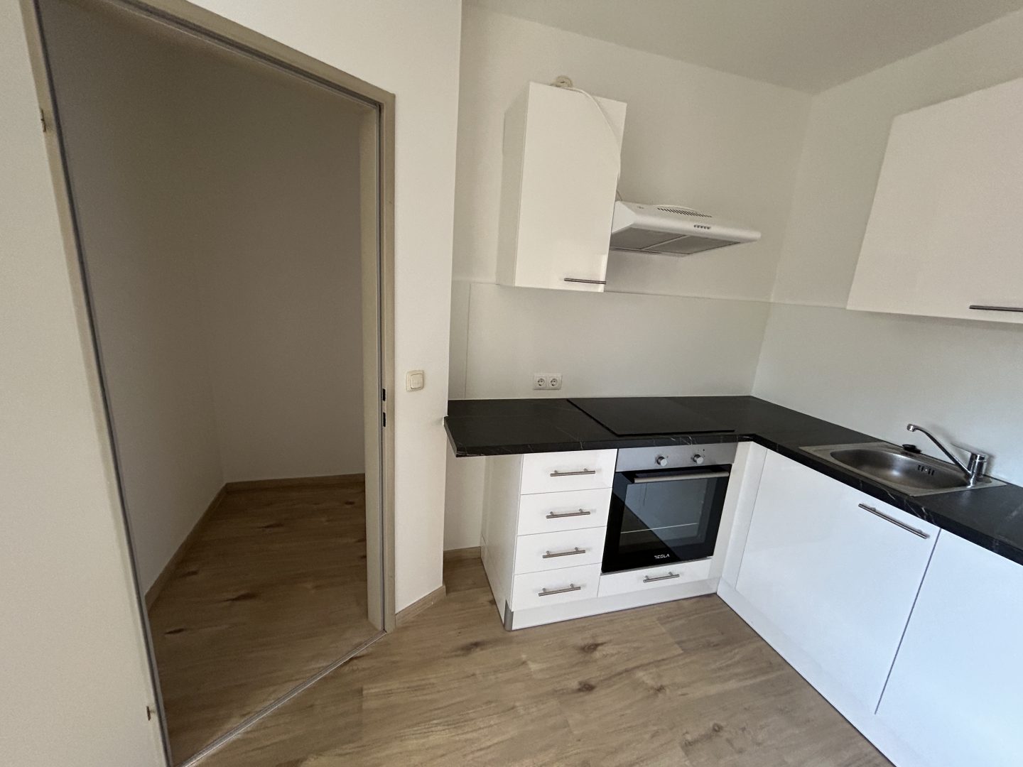 Küche/Abstellkammer