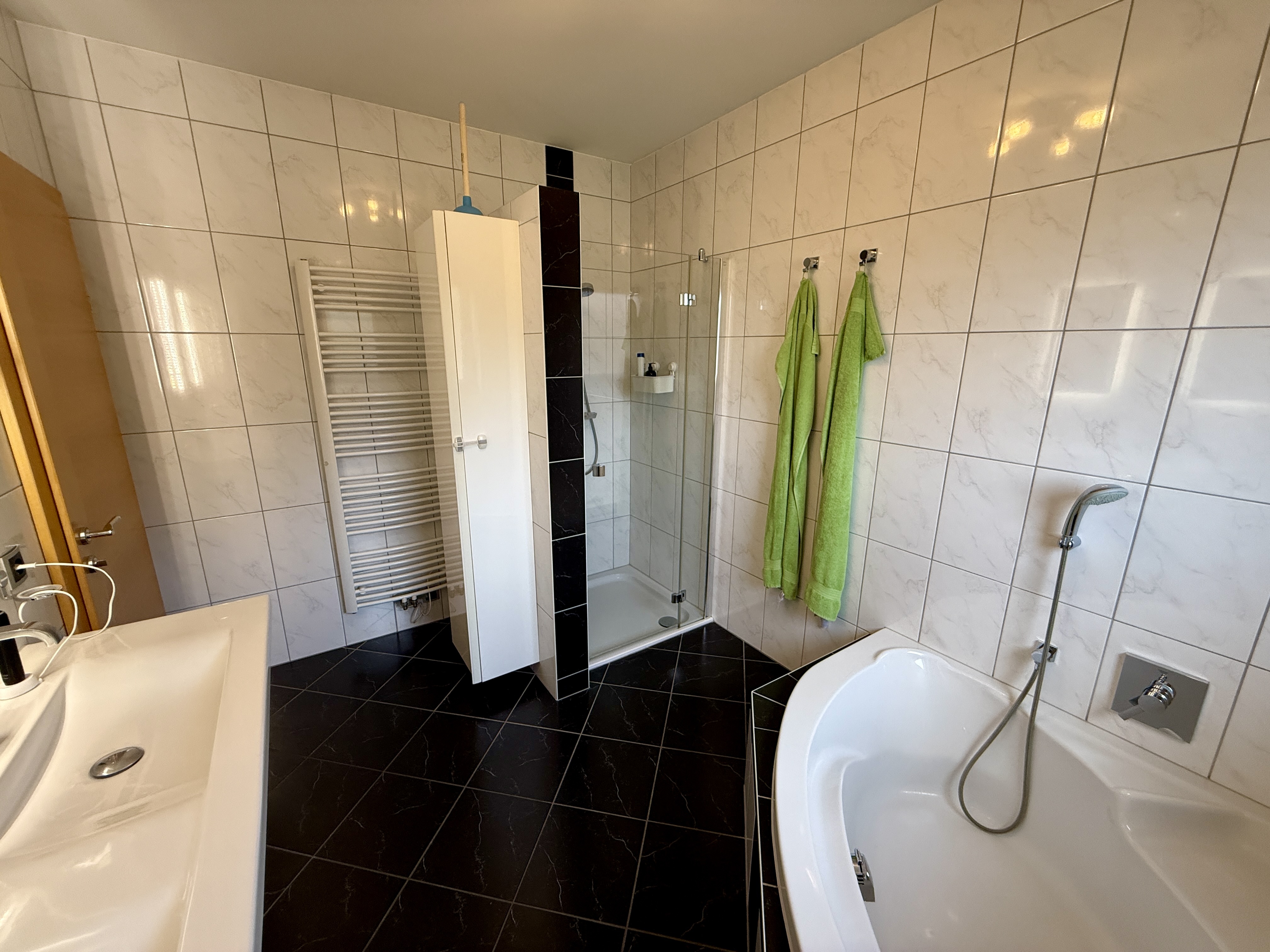 Badezimmer (OG)