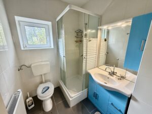 Badezimmer Nebengebäude