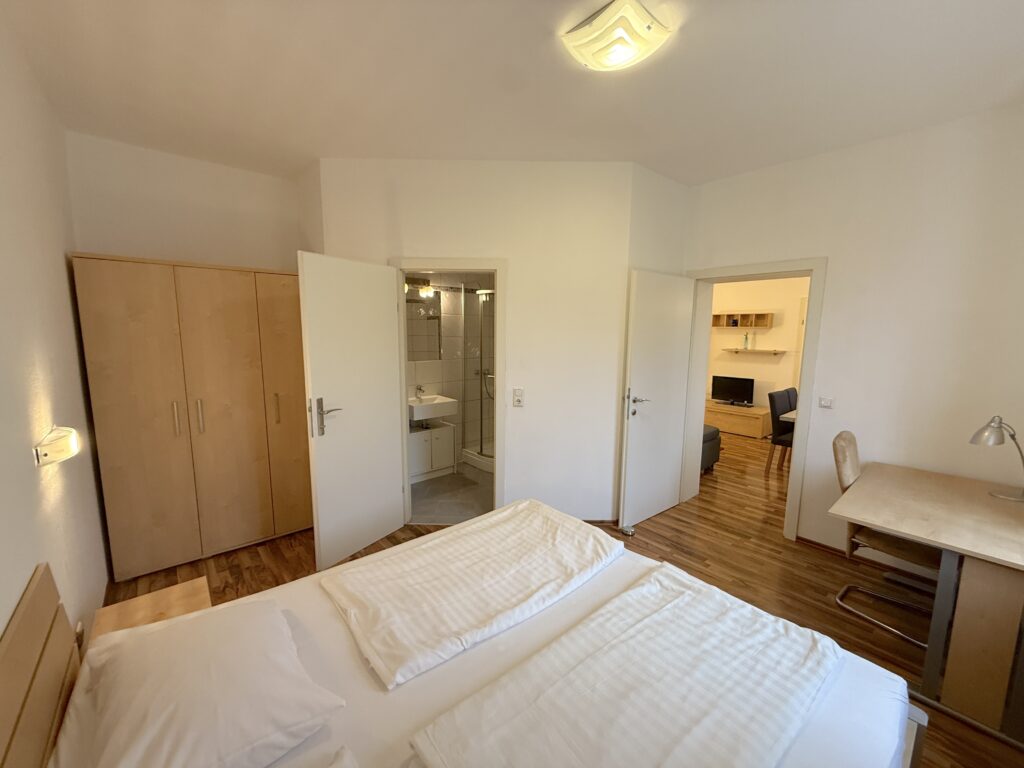 Schlafzimmer (Symbolbild)