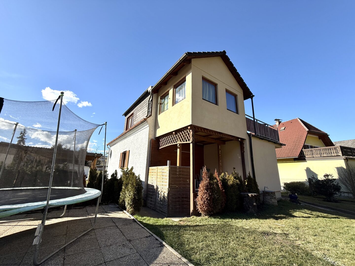 Hausansicht Gartenseite