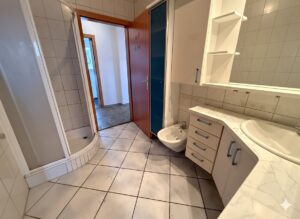 Bad (digital bearbeitet)