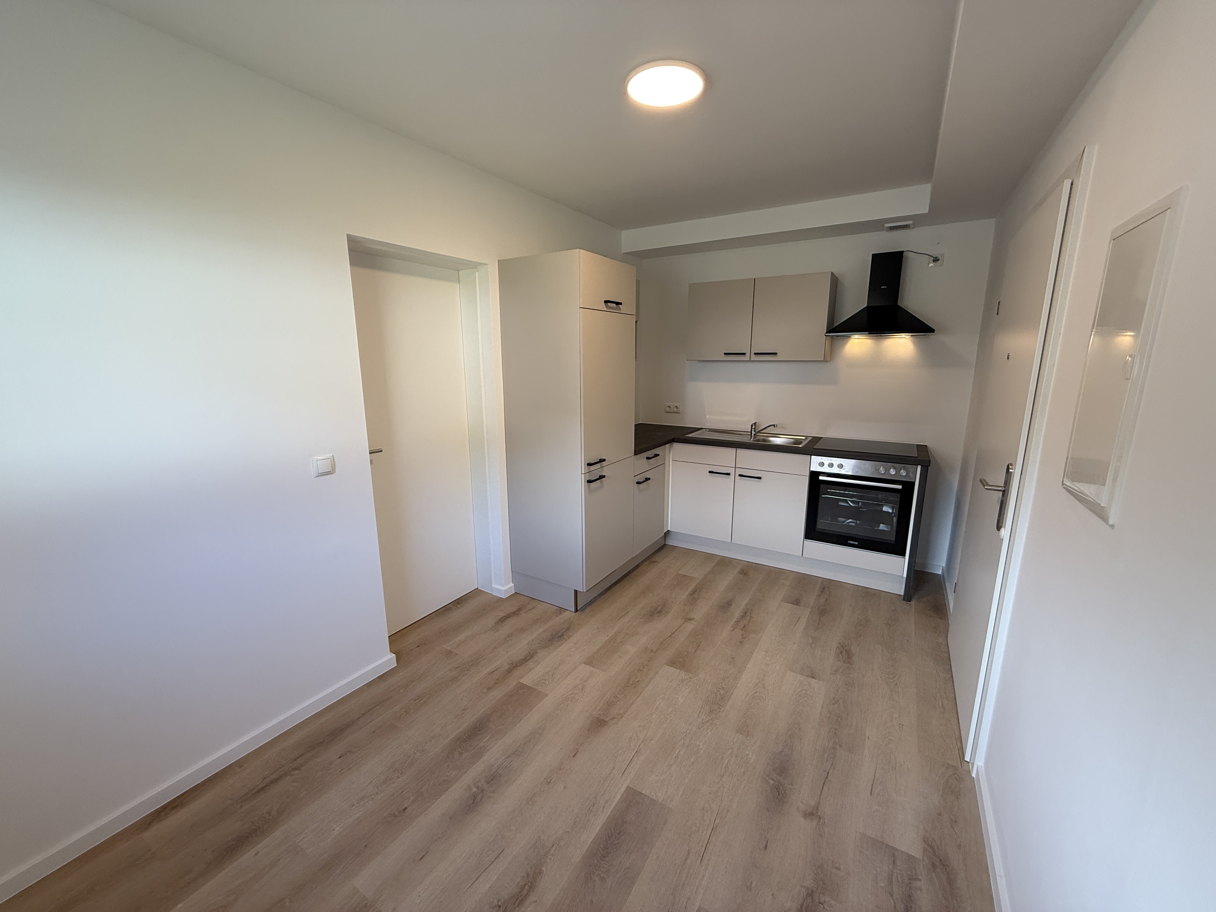 Küche/Eingangsbereich