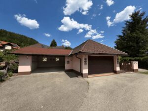 Carport + Garage
