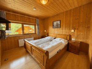 Schlafzimmer 1 UG