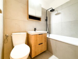 Bad / WC