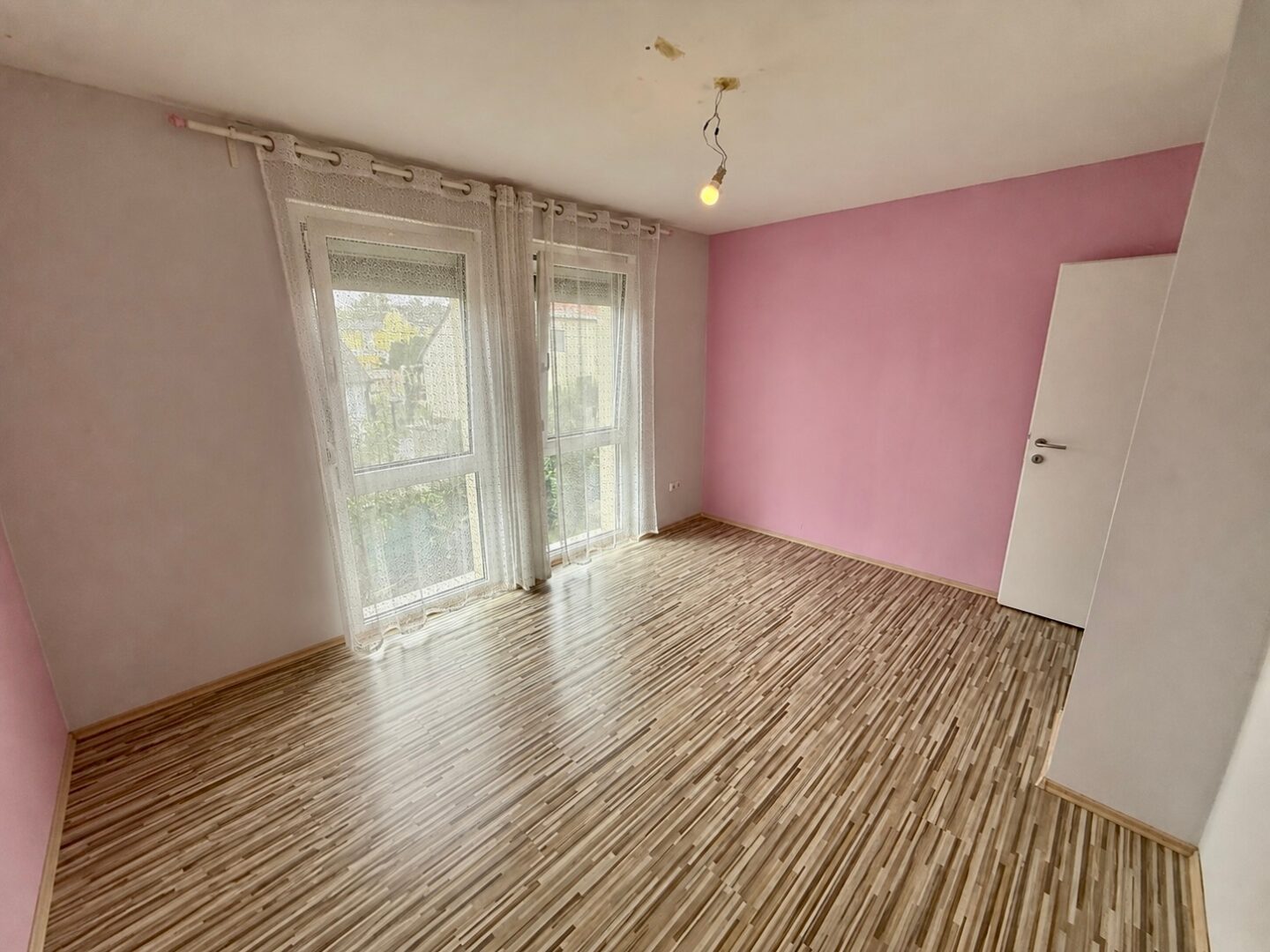 Schlafzimmer 3