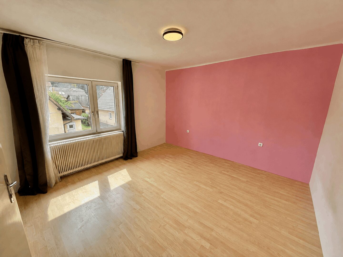 Schlafzimmer 5