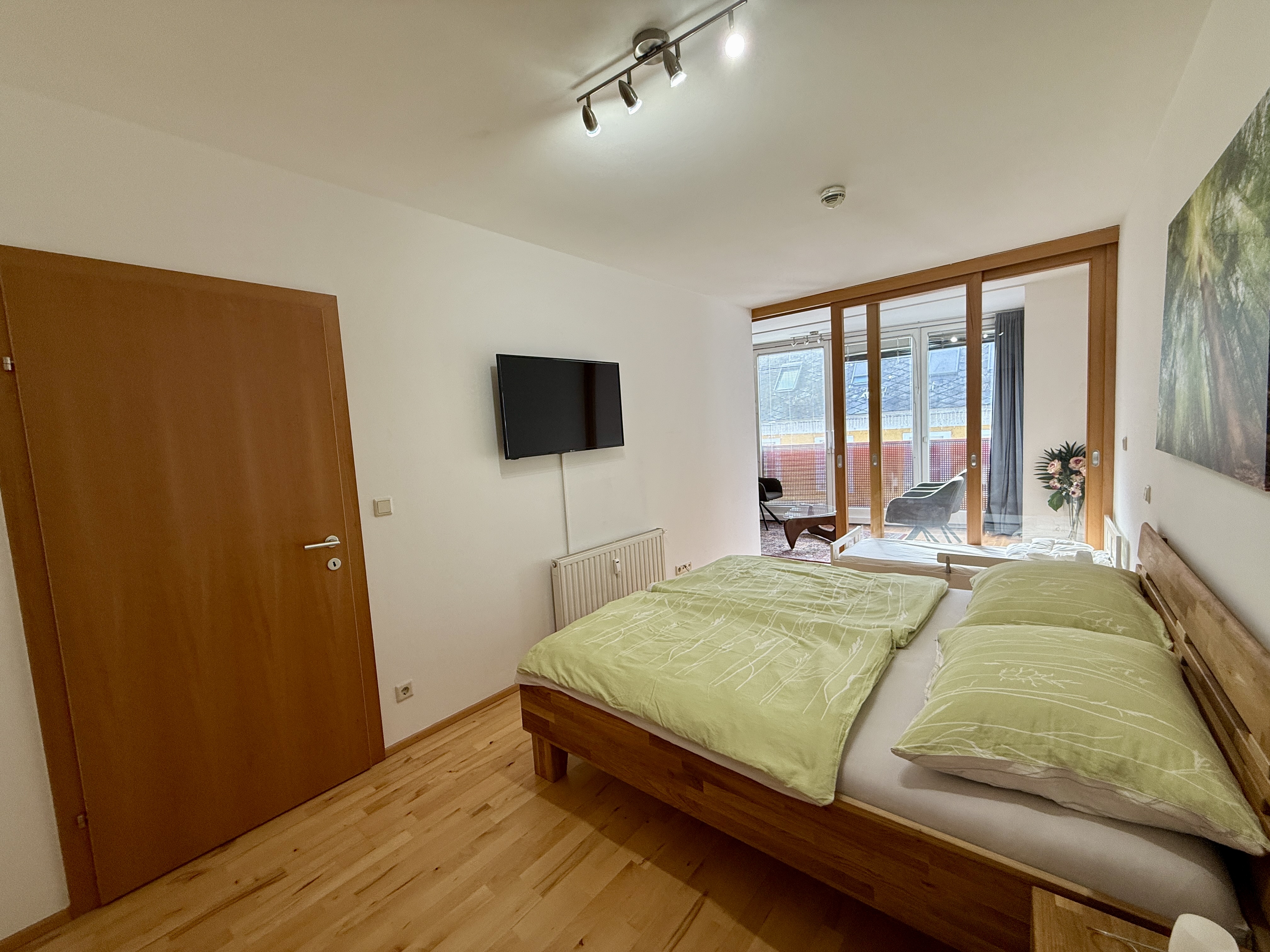Schlafzimmer 2