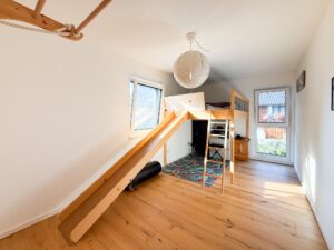 Kinderzimmer 1 OG