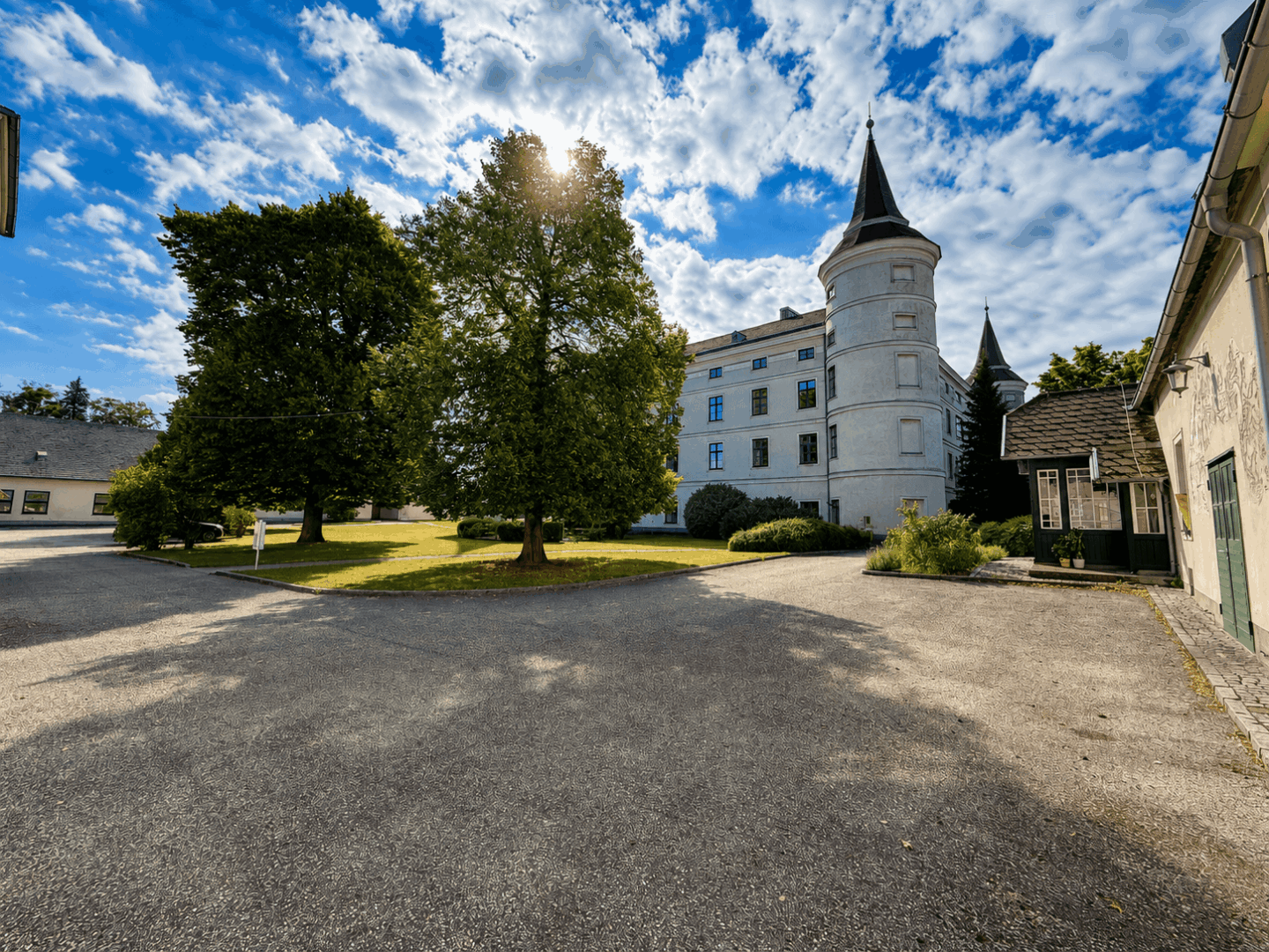 Schloss Wolfpassing