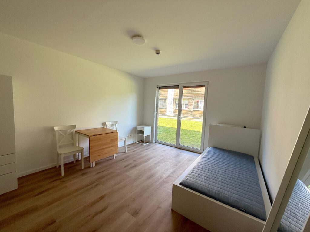 Zimmer mit Möbel