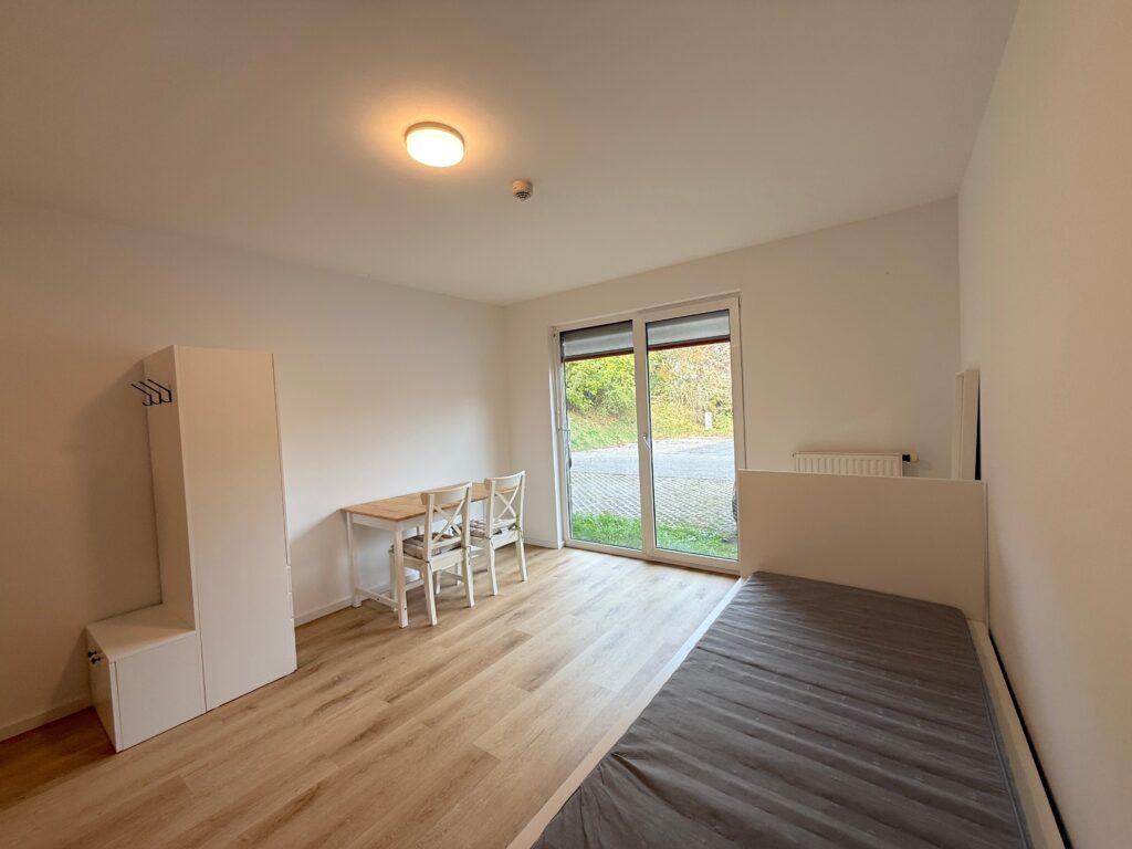 Zimmer mit Garten