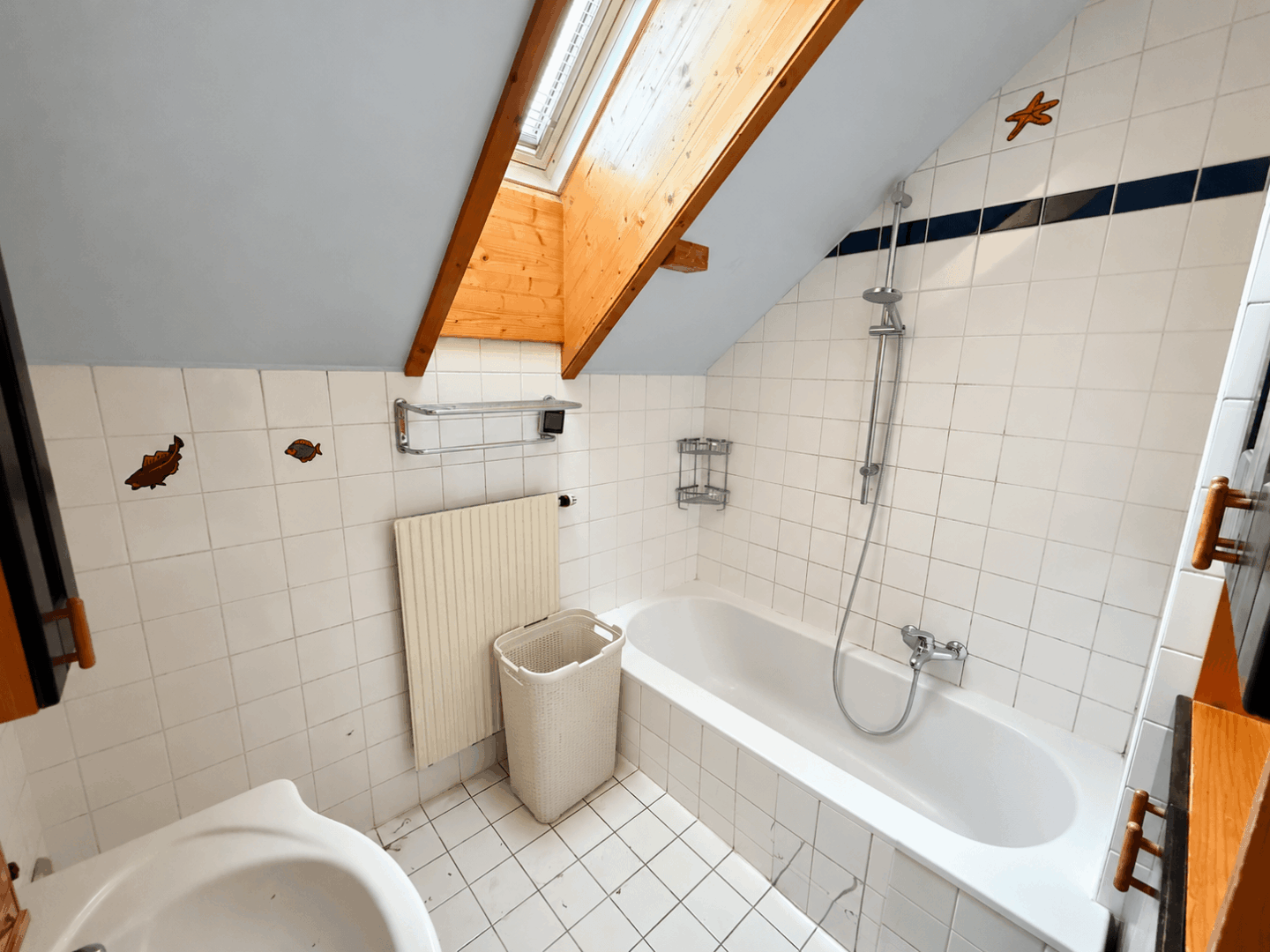 Badezimmer KI bearbeitet